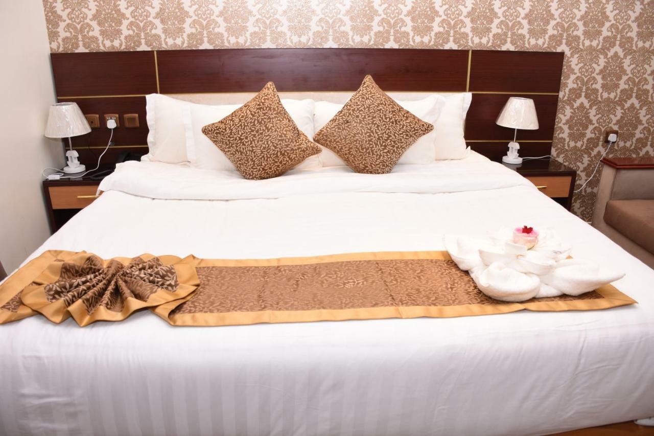 Pearl Palace Hotel Suits 麦地那 外观 照片